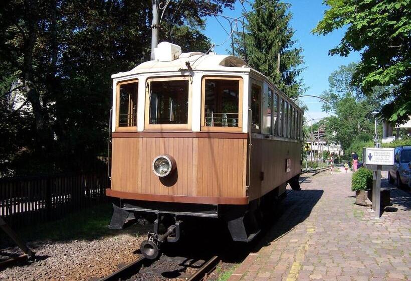 هتل Apartments Waldquell