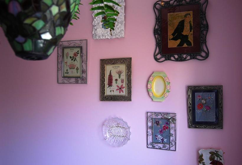 Hotelli Cutmore Cottages - L'auberge Angara