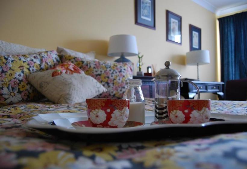 Hotelli Cutmore Cottages - L'auberge Angara