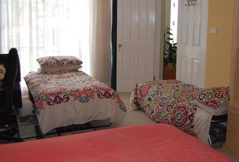 Hotelli Cutmore Cottages - L'auberge Angara