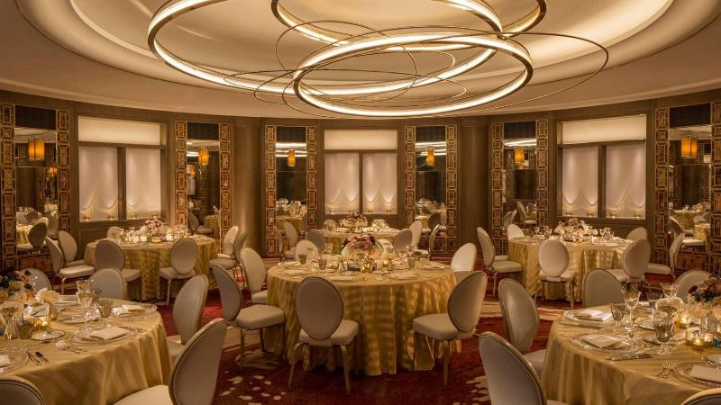 Four Seasons Hotel London At Tower Bridge