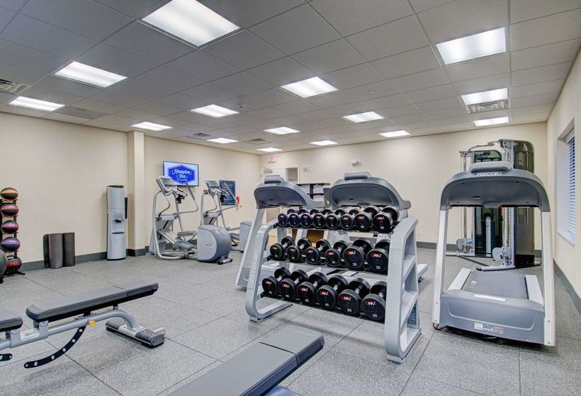 בית מלון כפרי Hampton Inn Boston  Westborough