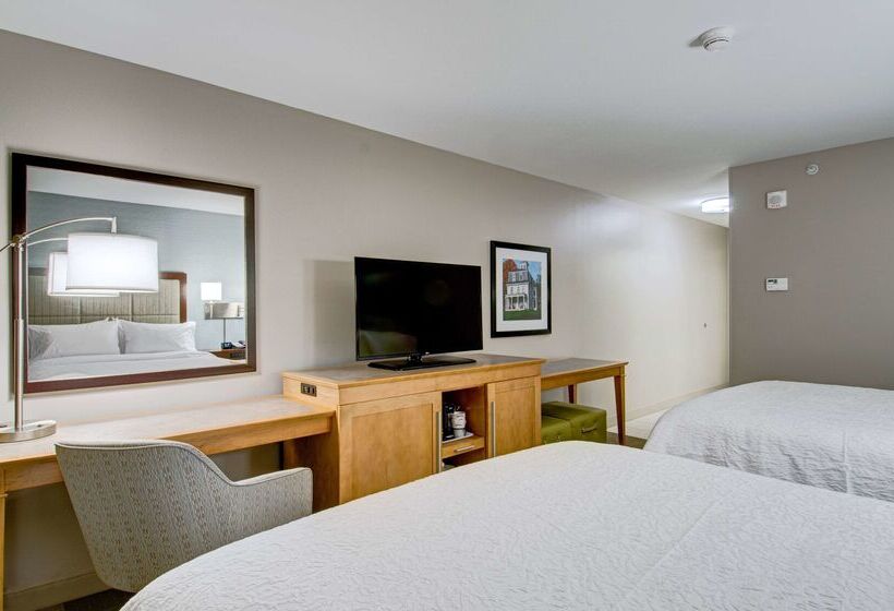 בית מלון כפרי Hampton Inn Boston  Westborough