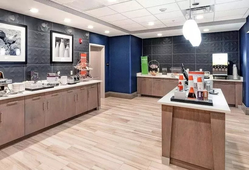 ホテル Hampton Inn Lockport  Buffalo