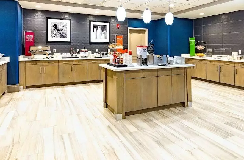 ホテル Hampton Inn Lockport  Buffalo