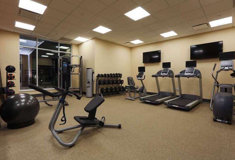 ホテル Hilton Garden Inn Indiana At Iup