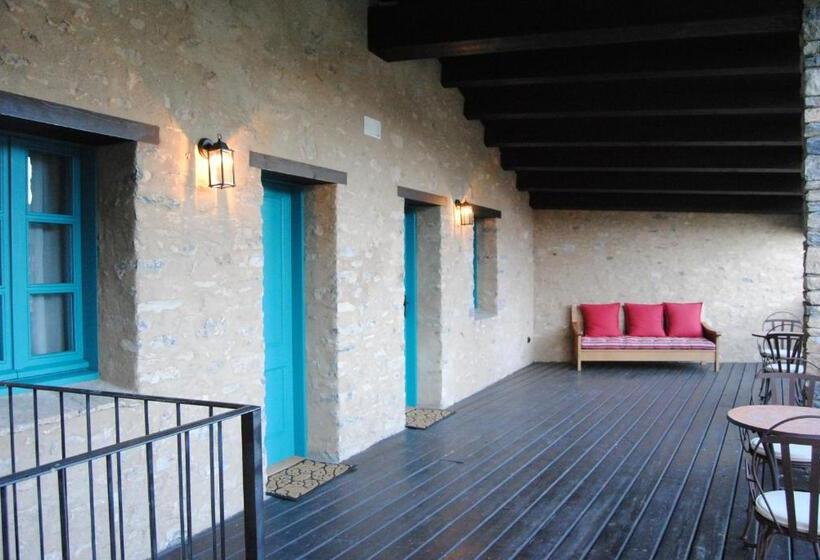 Отель Hosteria Toloriu 1848