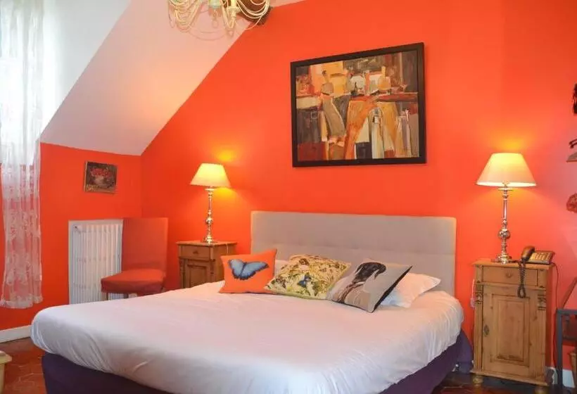 ホテル Hôtel Les Grands Chênes