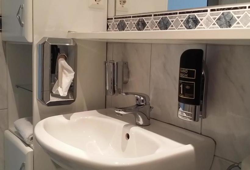 בית מלון כפרי Restaurant Engelanderhof