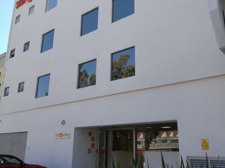 فندق Star Express Puebla