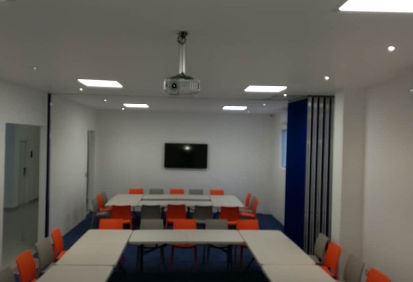 فندق Star Express Puebla