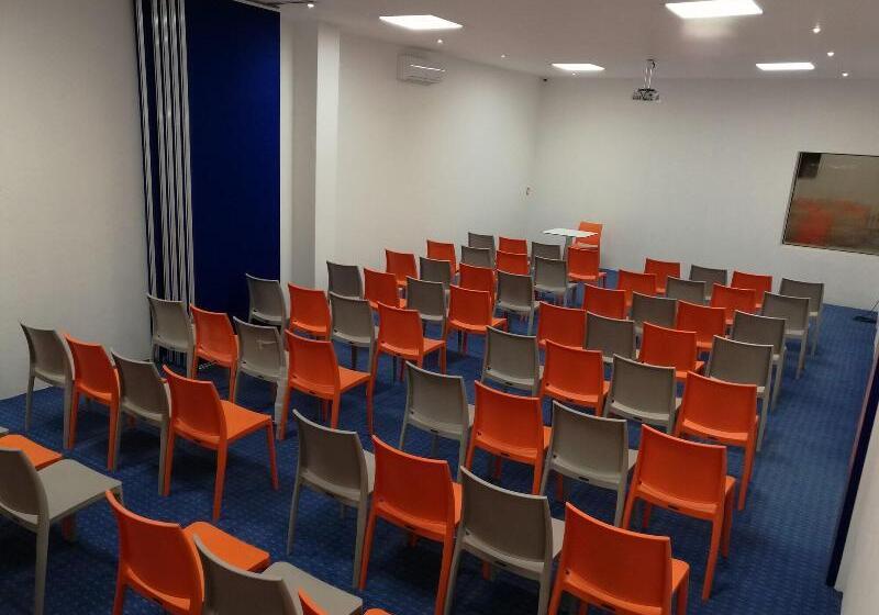 فندق Star Express Puebla