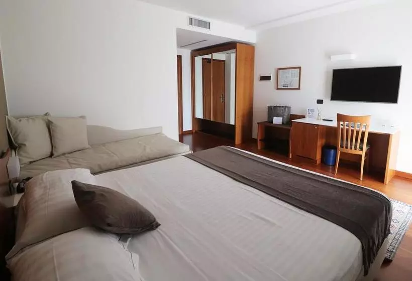 هتل Villa Letizia