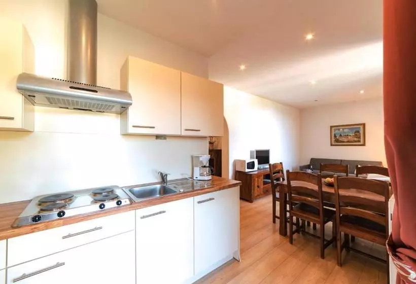 هتل Apartments Waldquell