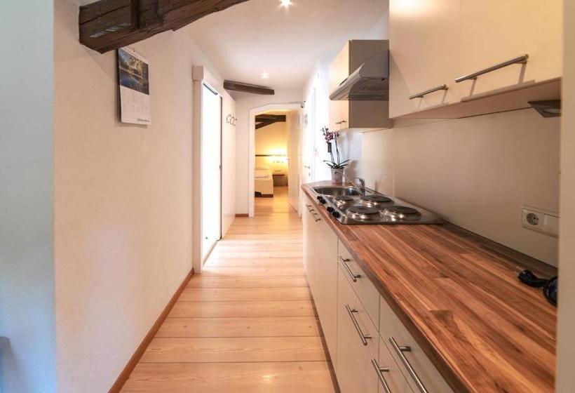 هتل Apartments Waldquell