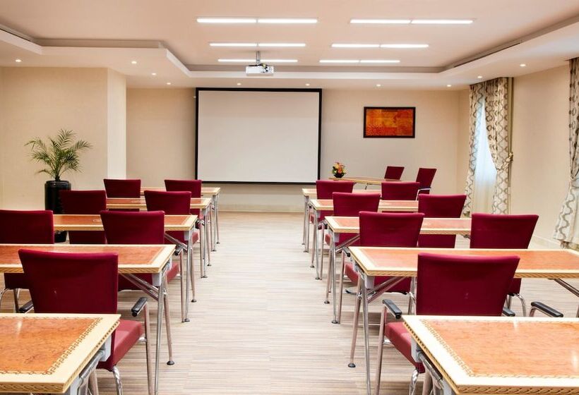 Muscat Hotel & Apartment