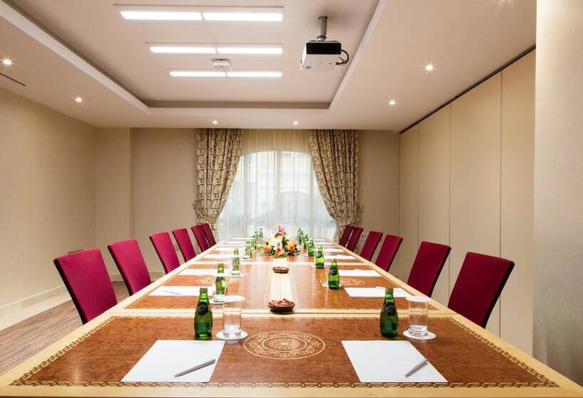 Muscat Hotel & Apartment