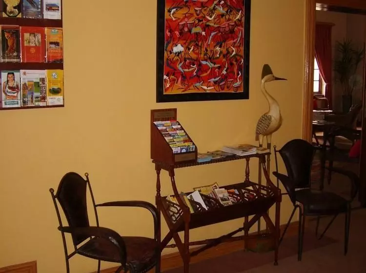 پانسیون Cape Flame Guest House