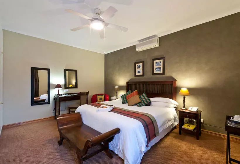 پانسیون Cape Flame Guest House