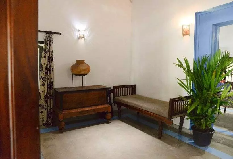 Majatalo Maggie Garden Hostel