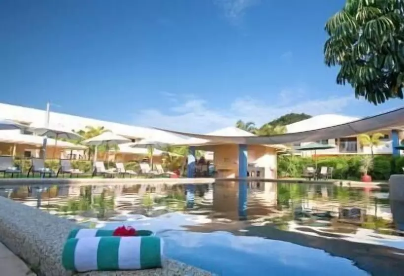 Seaforth Apartments