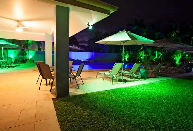 Seaforth Apartments
