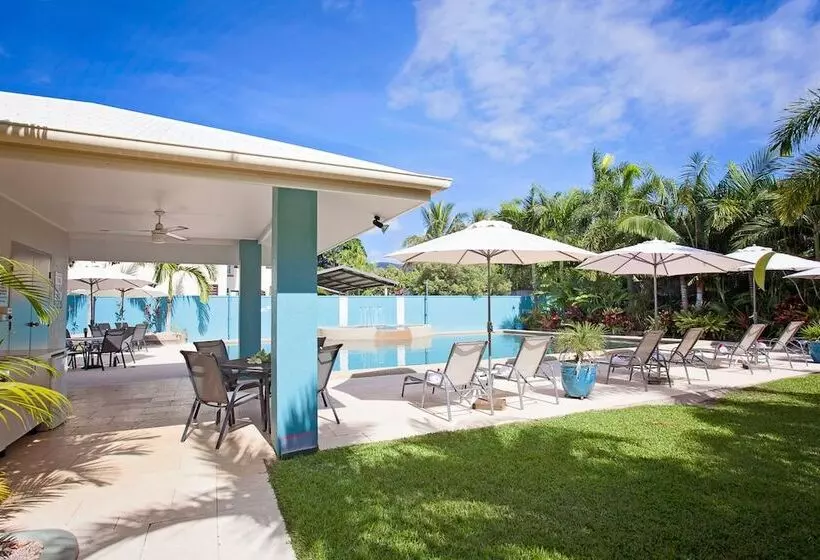 Seaforth Apartments