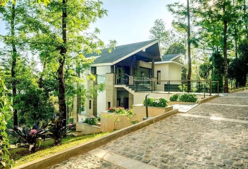 Trivik Hotels & Resorts, Chikmagalur