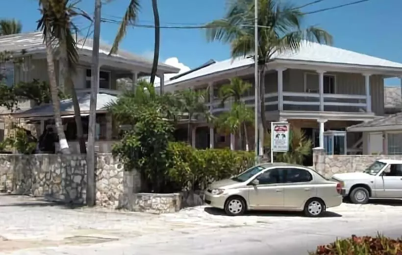 Two Turtles Inn