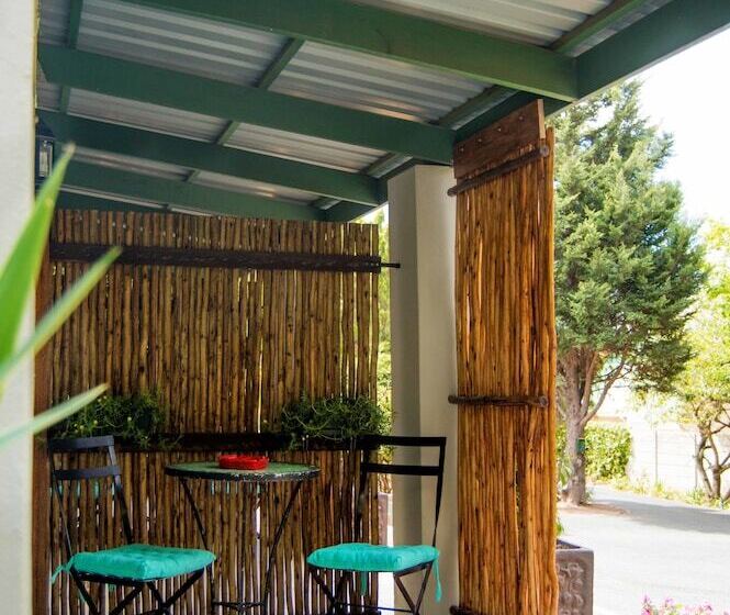 Vierlanden Garden Cottage