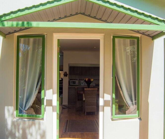 Vierlanden Garden Cottage