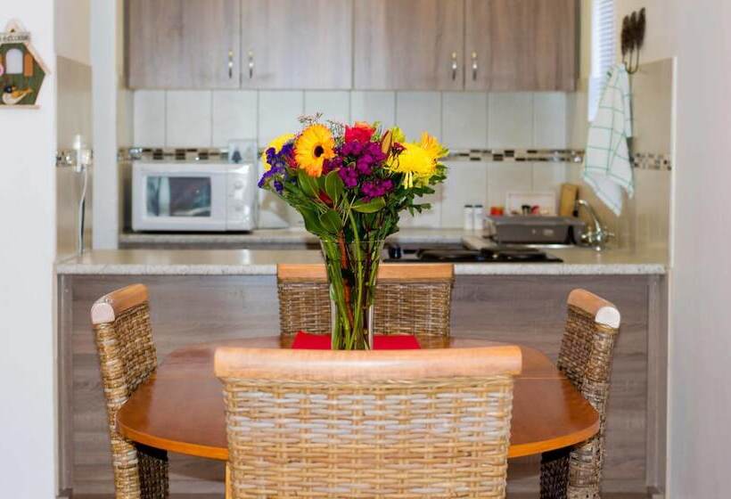 Vierlanden Garden Cottage