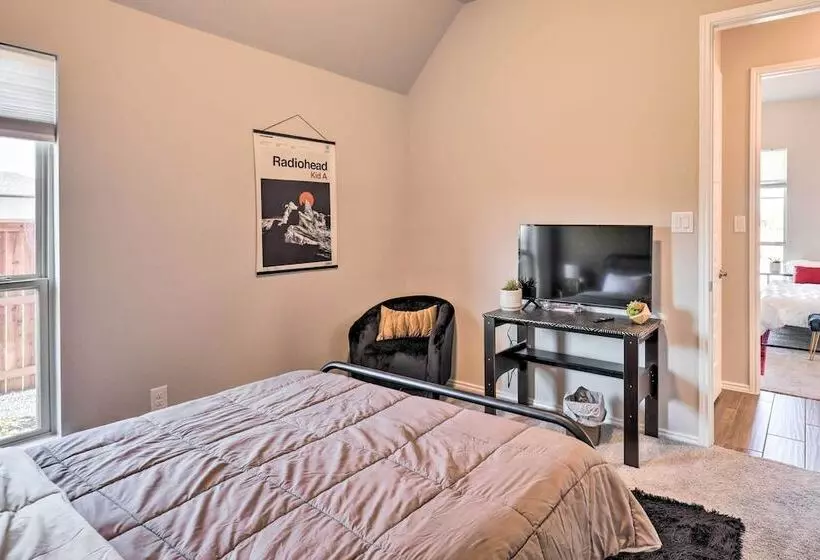 Artsy East Austin Manor W/ Fire Pit < 1 Mi To Golf