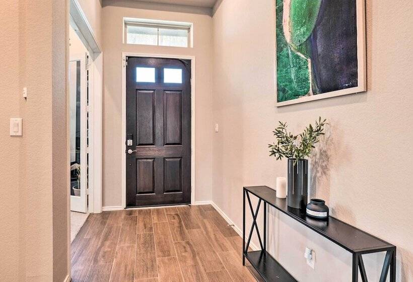 Artsy East Austin Manor W/ Fire Pit < 1 Mi To Golf