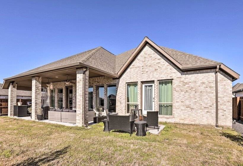 Artsy East Austin Manor W/ Fire Pit < 1 Mi To Golf