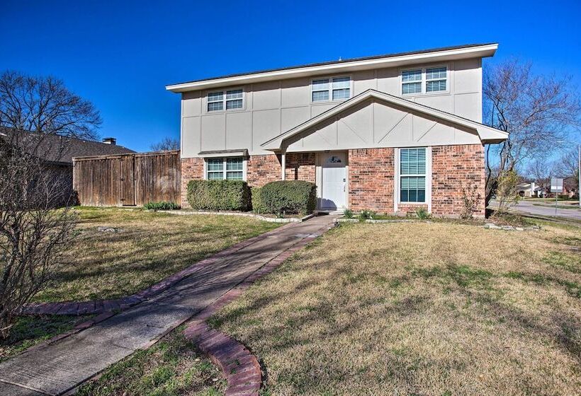 Private Outdoor Pool: Richardson Oasis!