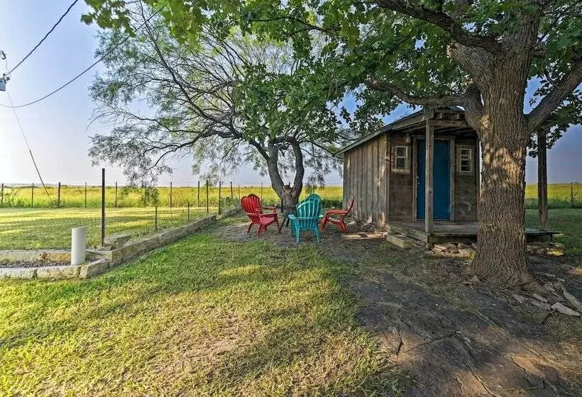 Charming Hamilton Farmhouse W/ Country Views!