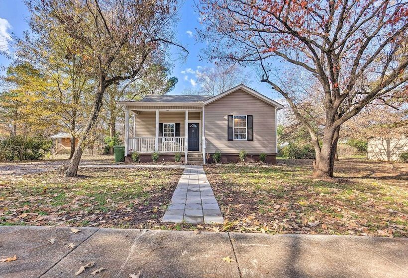 Charming Huntsville Home W/ Deck!