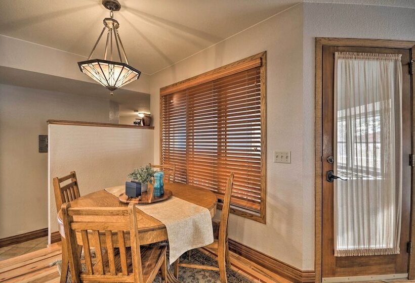 Charming Joliet Ranch House On A Working Farm