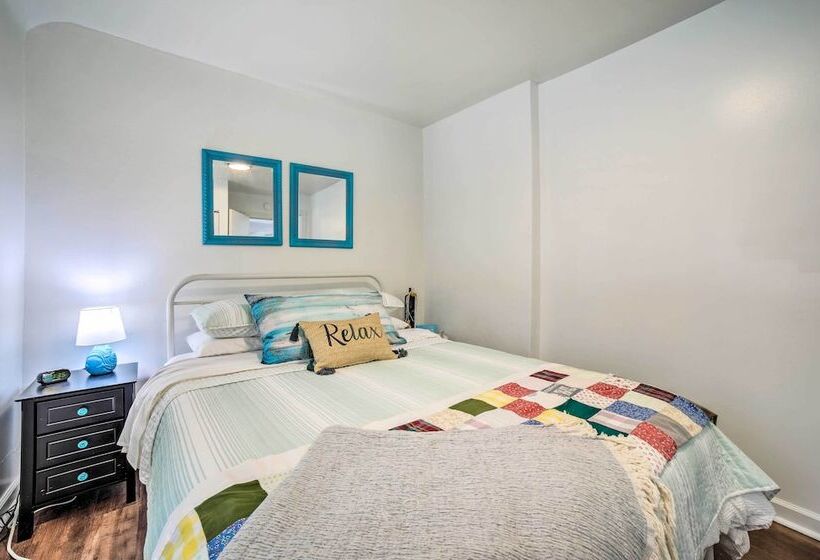 Charming Riverfront Retreat In Monticello!