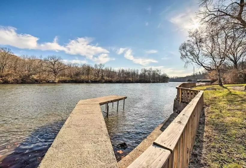 Charming Riverfront Retreat In Monticello!