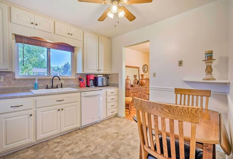 Colorado Springs Home W/ Yard ~ 12 Mi To Dtwn