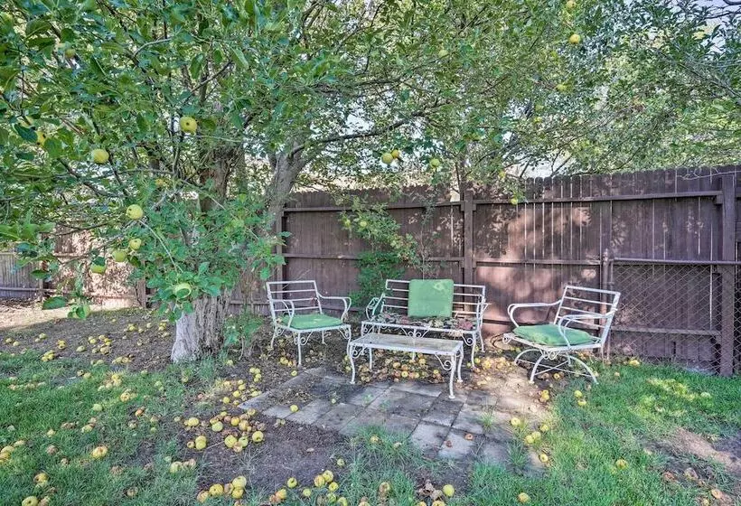 Colorado Springs Home W/ Yard ~ 12 Mi To Dtwn