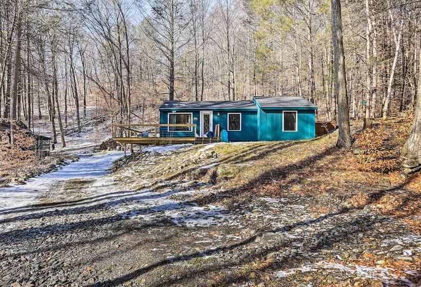 Hike & Swim On Site: Cozy Falls Brook Cabin