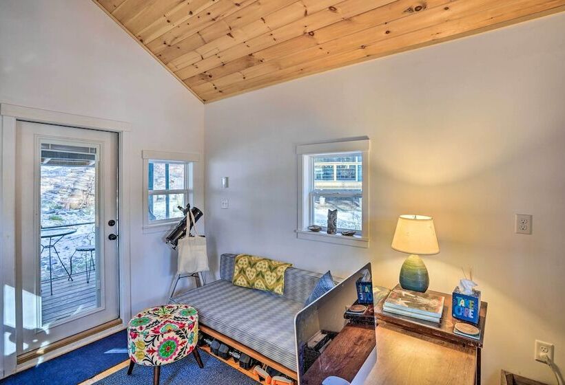 Hike & Swim On Site: Cozy Falls Brook Cabin