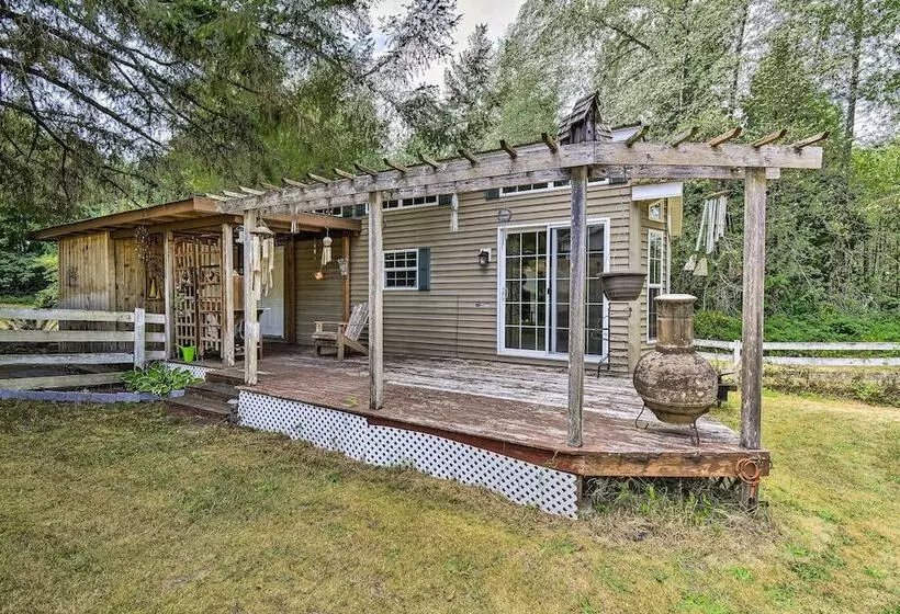 Cozy Gig Harbor Cottage ~ 2 Mi To Case Inlet!