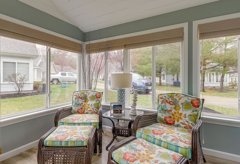 Endless Summer Beach Escape   1 Mi To Moody Beach