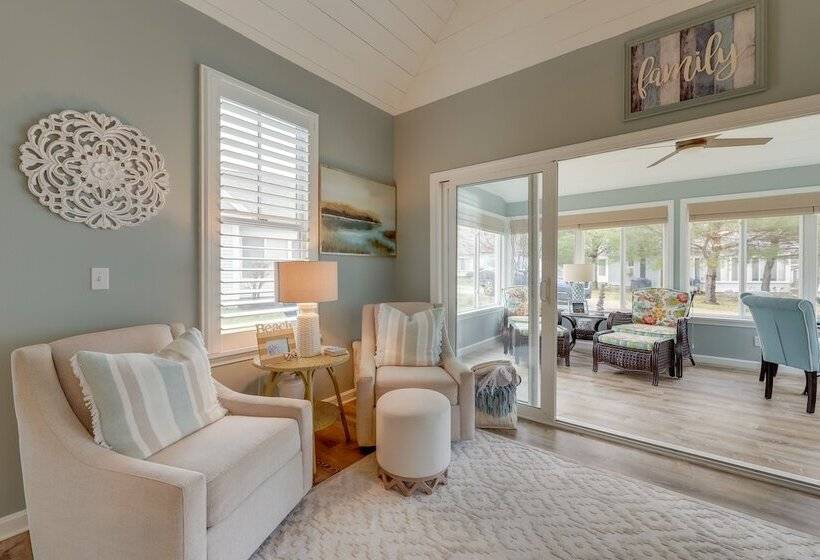 Endless Summer Beach Escape   1 Mi To Moody Beach