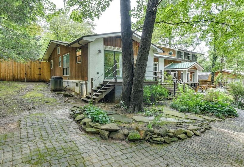 Gatlinburg Cabin W/ Indoor Hot Tub & Game Room!