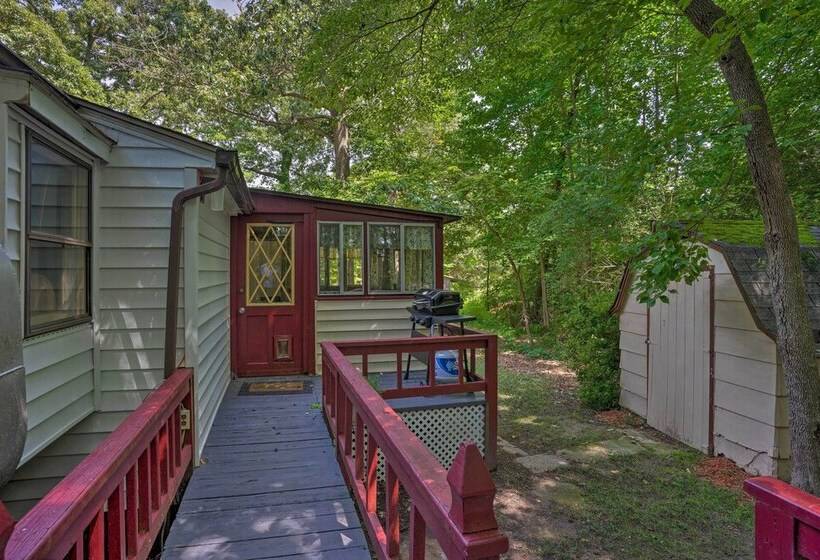 Heathsville Home W/ Sunroom < 10 Mi To Beach!